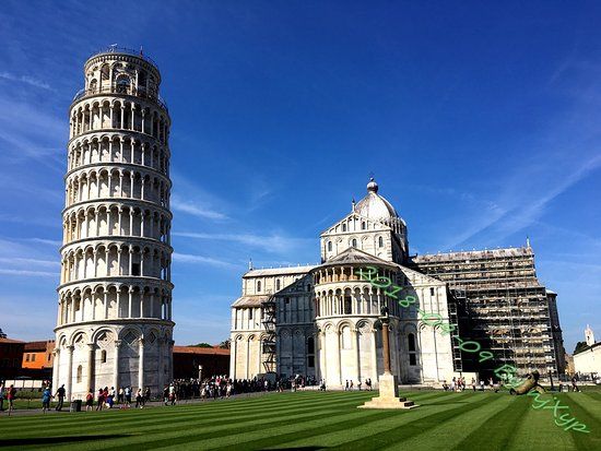 Det Skjeve Tårn I Pisa
